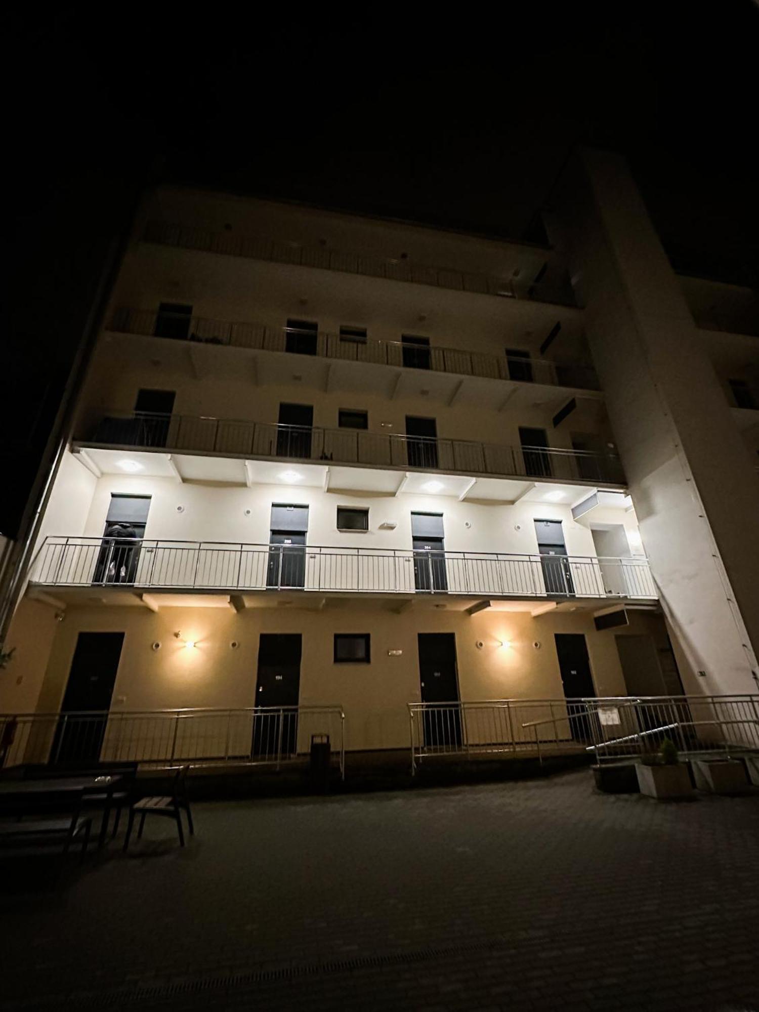 Haas Apartments Downtown With Parking Brno Exteriör bild