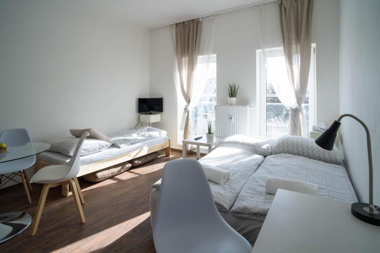 Haas Apartments Downtown With Parking Brno Exteriör bild
